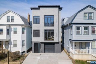 393 Myrtle Avenue, Irvington, NJ 07111