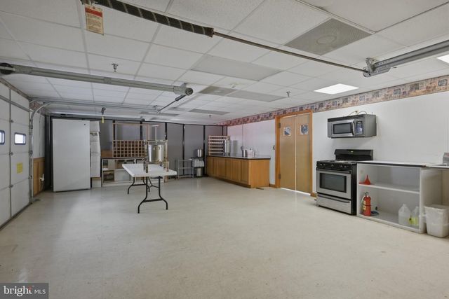 89 HUNTING QUARTER RD, Greenwood, DE 19950