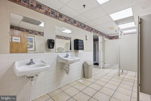 89 HUNTING QUARTER RD, Greenwood, DE 19950