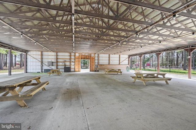 89 HUNTING QUARTER RD, Greenwood, DE 19950