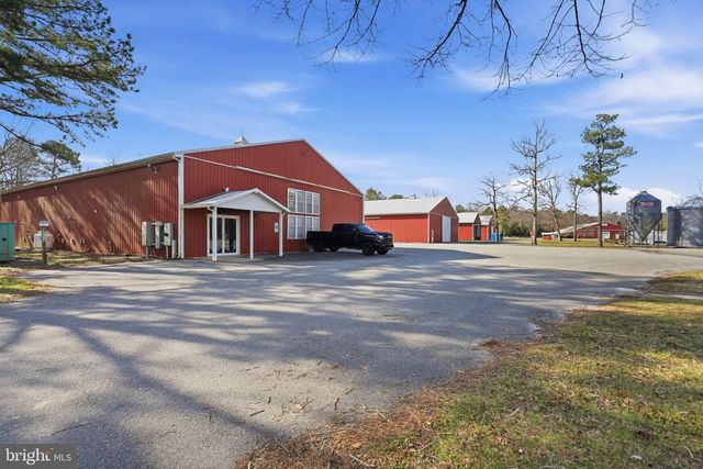 89 HUNTING QUARTER RD, Greenwood, DE 19950
