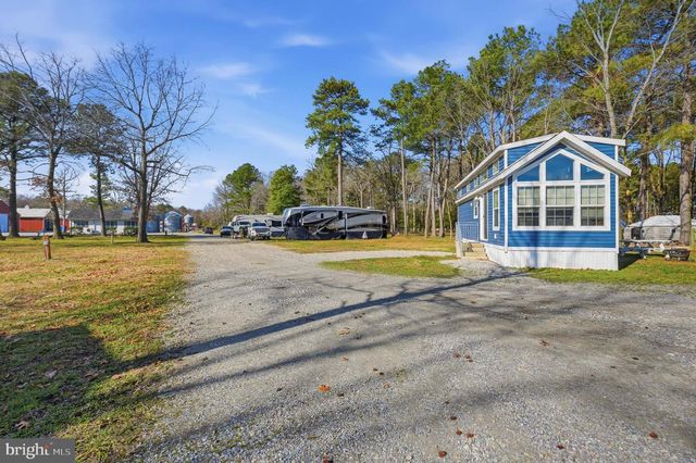 89 HUNTING QUARTER RD, Greenwood, DE 19950