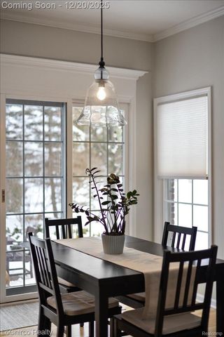 1908 Beaver Creek Drive, Rochester, MI 48307