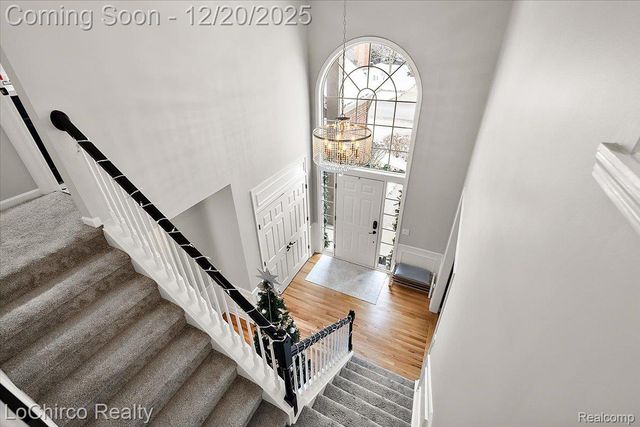 1908 Beaver Creek Drive, Rochester, MI 48307