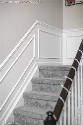 1908 Beaver Creek Drive, Rochester, MI 48307