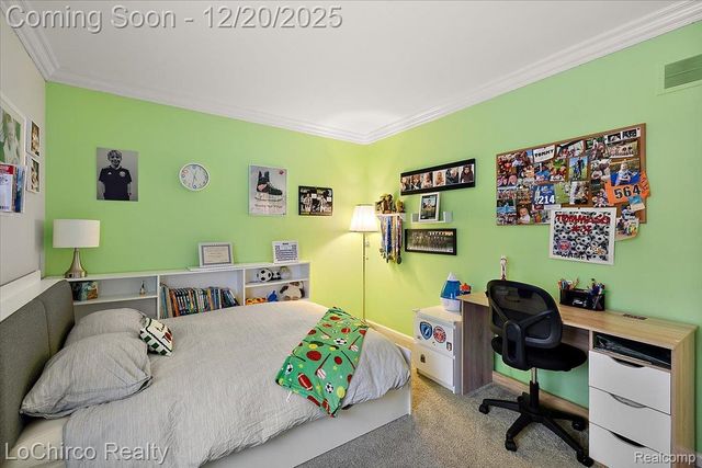 1908 Beaver Creek Drive, Rochester, MI 48307