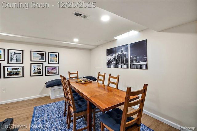 1908 Beaver Creek Drive, Rochester, MI 48307