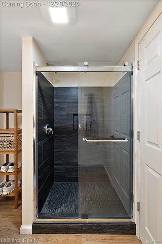 1908 Beaver Creek Drive, Rochester, MI 48307