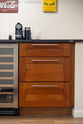 1908 Beaver Creek Drive, Rochester, MI 48307