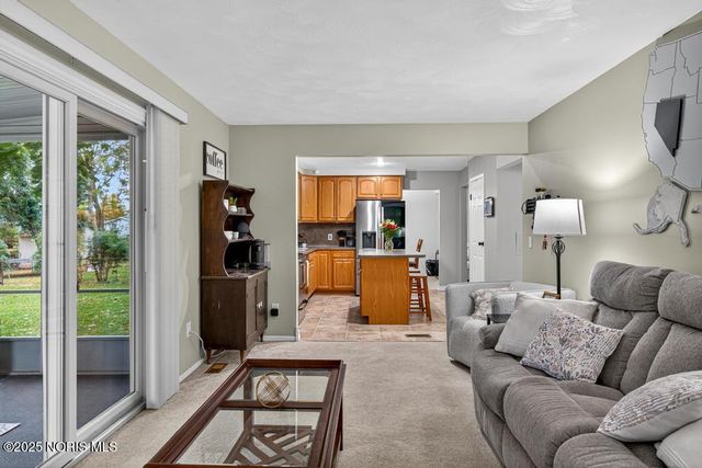 538 Cambridge Park, Maumee, OH 43537