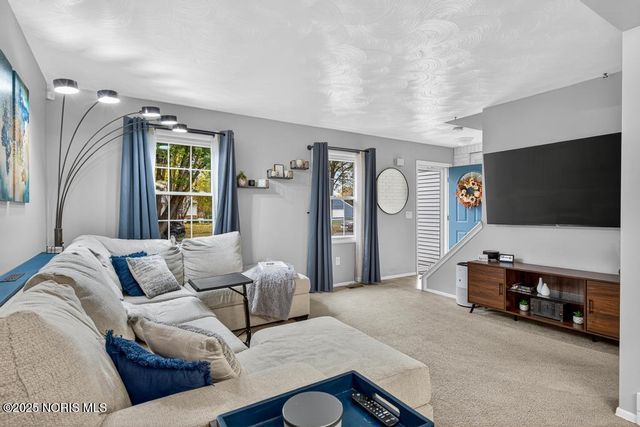 538 Cambridge Park, Maumee, OH 43537