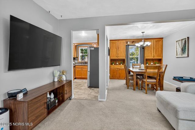 538 Cambridge Park, Maumee, OH 43537