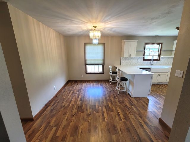 509 WILLOW Place, Salem, IL 62881