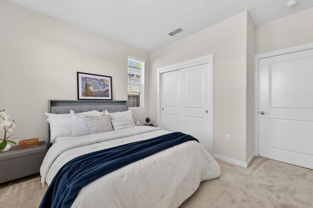 757 Pacific Grove Way, Plumas Lake, CA 95961