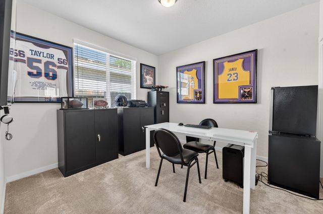 757 Pacific Grove Way, Plumas Lake, CA 95961