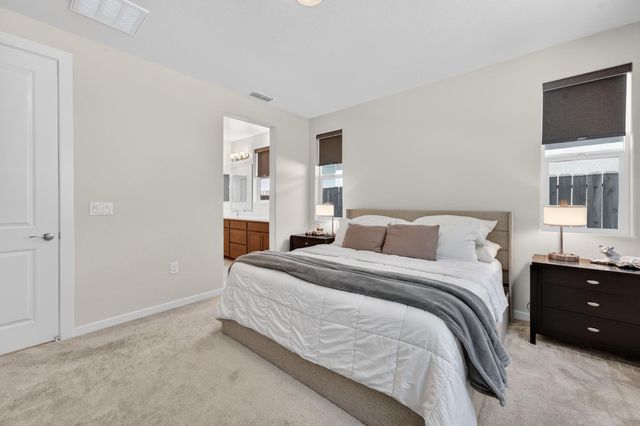 757 Pacific Grove Way, Plumas Lake, CA 95961