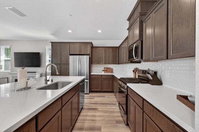 757 Pacific Grove Way, Plumas Lake, CA 95961