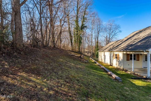 109 Tami Drive, Johnson City, TN 37601