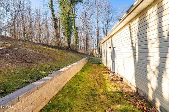 109 Tami Drive, Johnson City, TN 37601