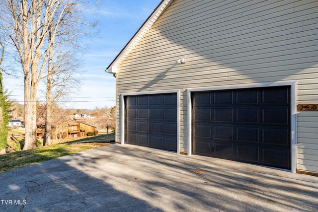 109 Tami Drive, Johnson City, TN 37601