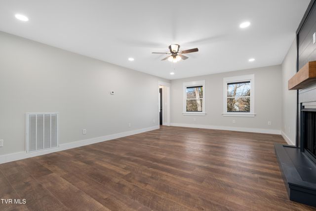 109 Tami Drive, Johnson City, TN 37601