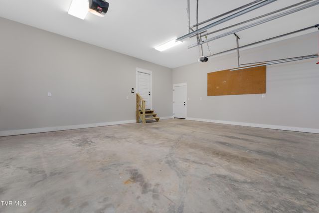 109 Tami Drive, Johnson City, TN 37601