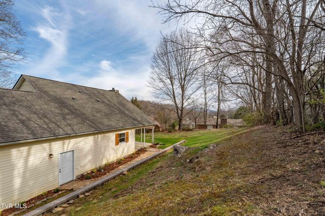 109 Tami Drive, Johnson City, TN 37601