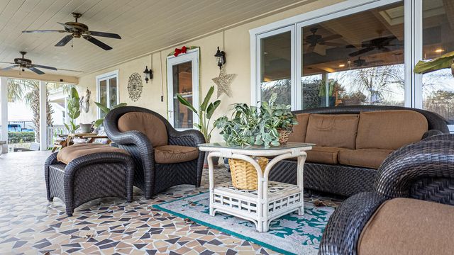 402 Knott Drive, Eutawville, SC 29048