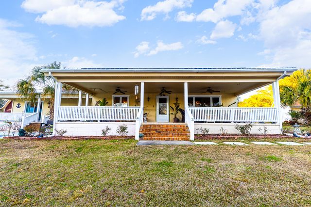 402 Knott Drive, Eutawville, SC 29048