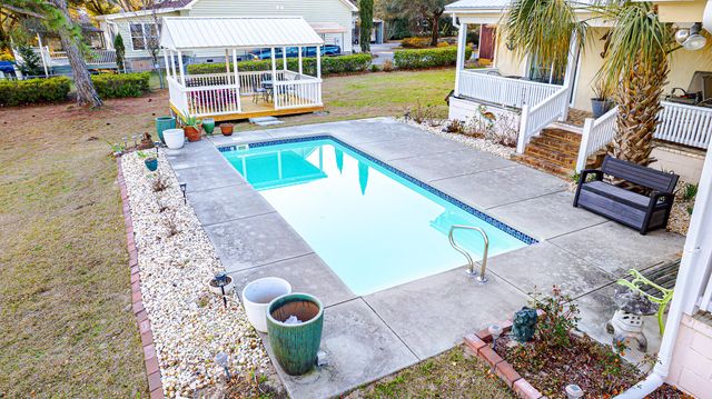 402 Knott Drive, Eutawville, SC 29048