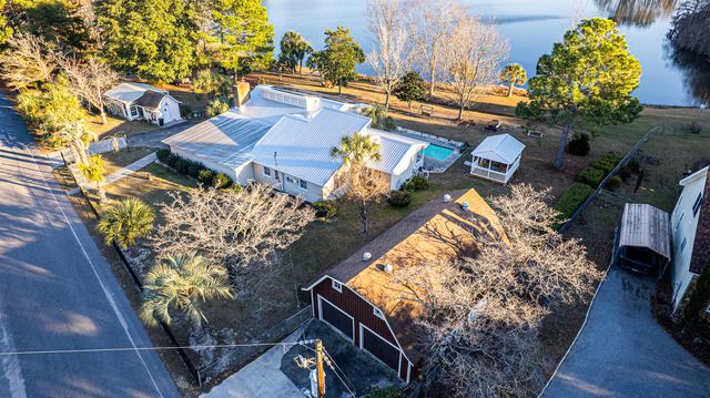 402 Knott Drive, Eutawville, SC 29048