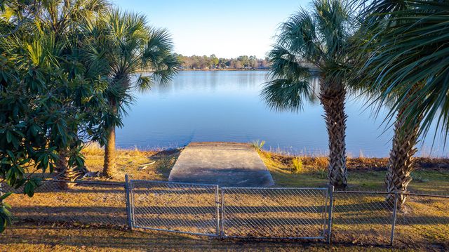 402 Knott Drive, Eutawville, SC 29048