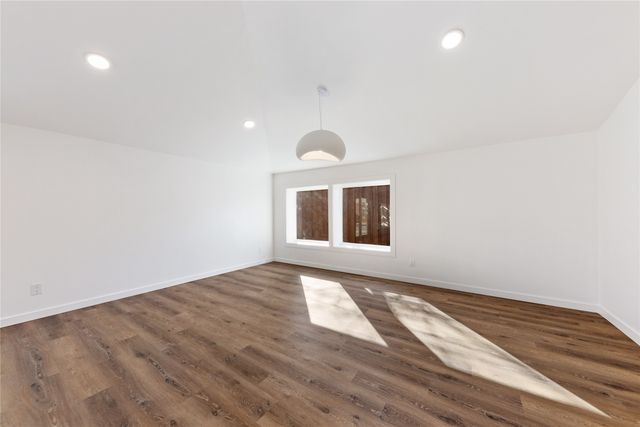 3616 Woodleigh Drive, Dallas, TX 75229