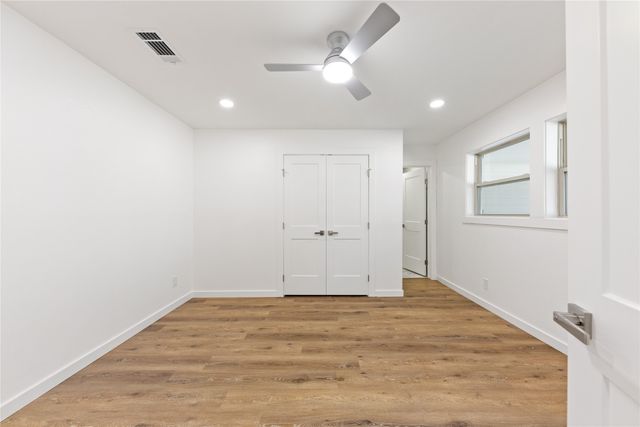 3616 Woodleigh Drive, Dallas, TX 75229