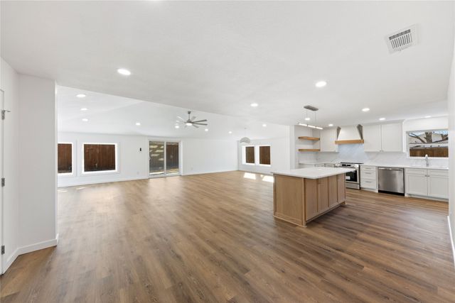 3616 Woodleigh Drive, Dallas, TX 75229