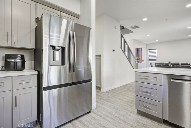 12215 Via Santa Marta, Sylmar, CA 91342