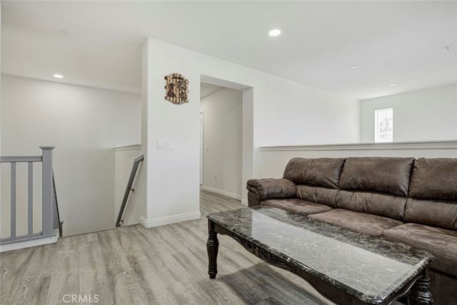 12215 Via Santa Marta, Sylmar, CA 91342
