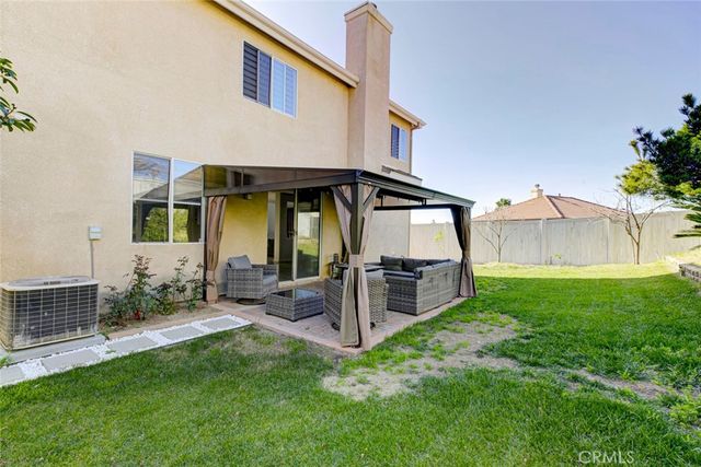 12215 Via Santa Marta, Sylmar, CA 91342