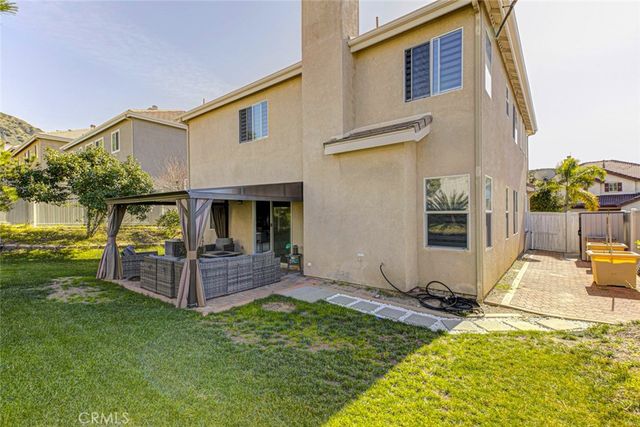 12215 Via Santa Marta, Sylmar, CA 91342