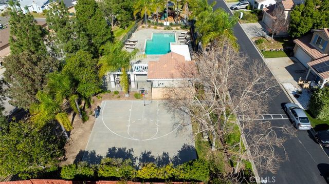 12215 Via Santa Marta, Sylmar, CA 91342