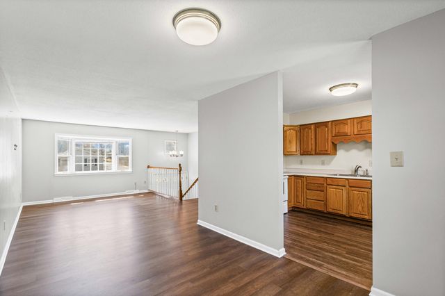 101 E EL CORTEZ DR, Columbia, MO 65203