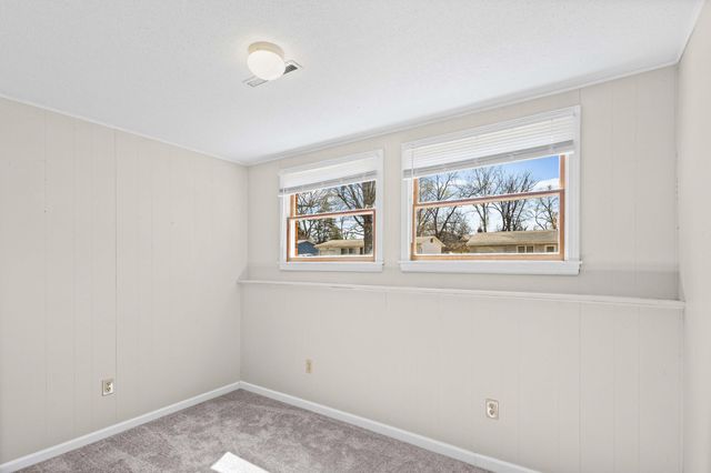 101 E EL CORTEZ DR, Columbia, MO 65203