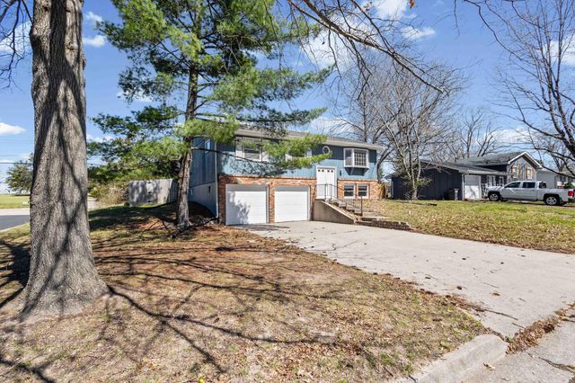 101 E EL CORTEZ DR, Columbia, MO 65203