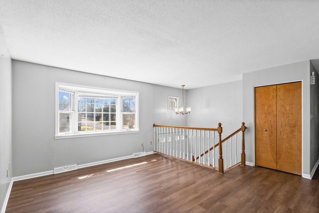 101 E EL CORTEZ DR, Columbia, MO 65203