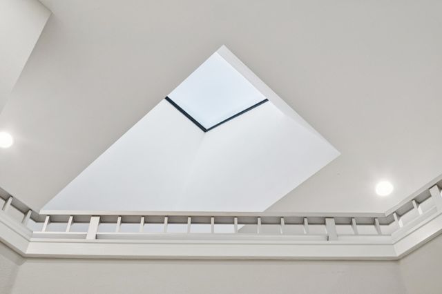 6000 CONTRA COSTA ROAD, Oakland, CA 94618