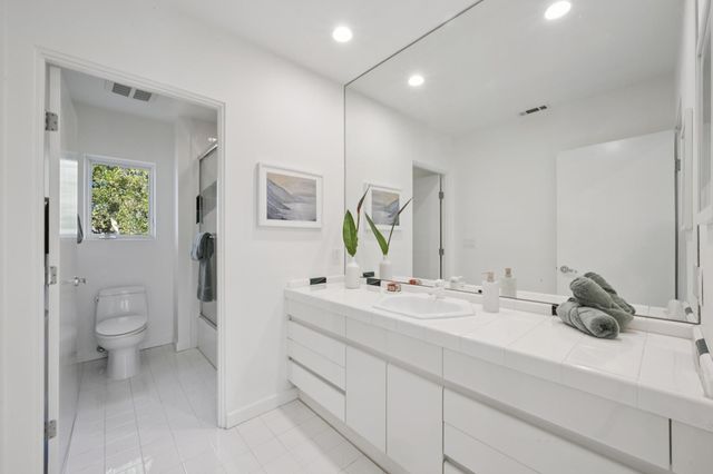 6000 CONTRA COSTA ROAD, Oakland, CA 94618