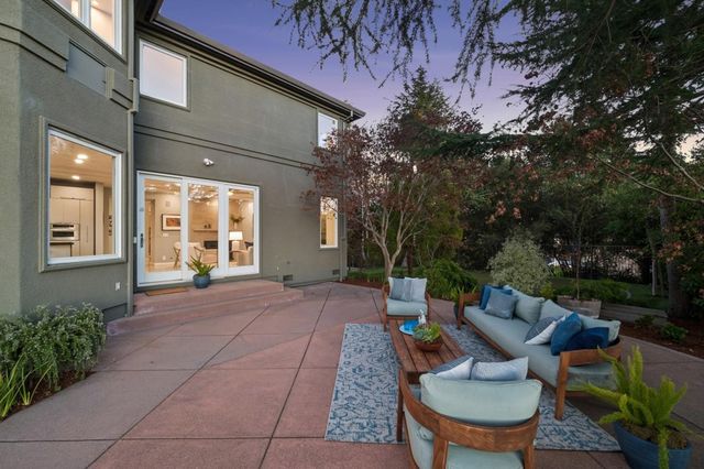 6000 CONTRA COSTA ROAD, Oakland, CA 94618