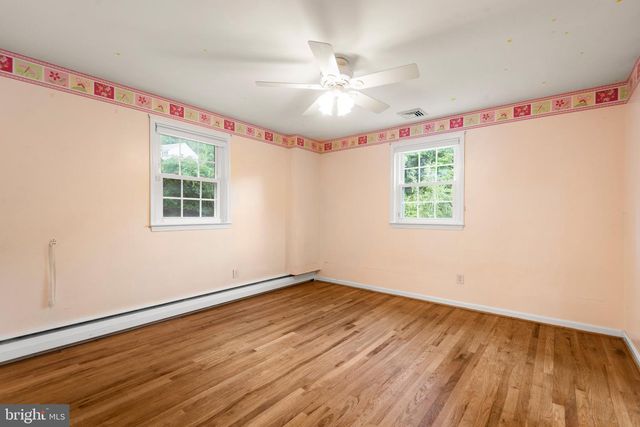 265 VINCENT RD, Paoli, PA 19301