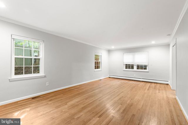 265 VINCENT RD, Paoli, PA 19301