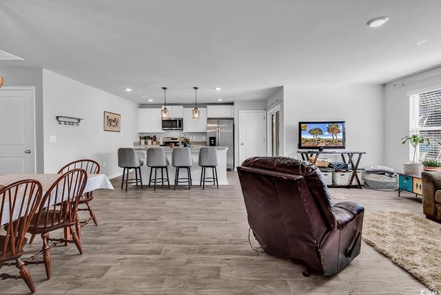 170 Pine Forest Dr., Conway, SC 29526